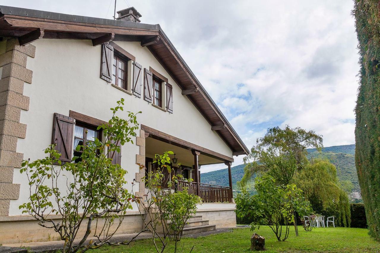 Vivienda Rural Casa Javier Lacunza Aoiz Esterno foto